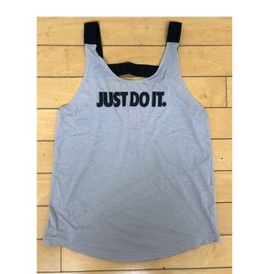 Nike workout top